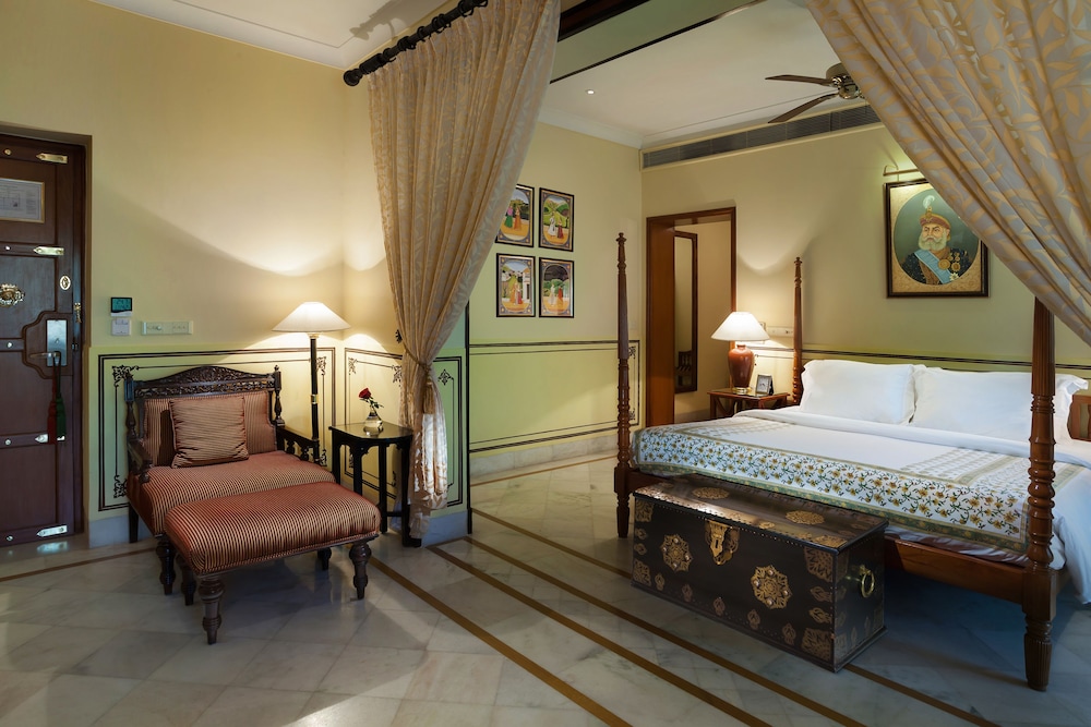 Jai Mahal Palace Jaipur 25/84
