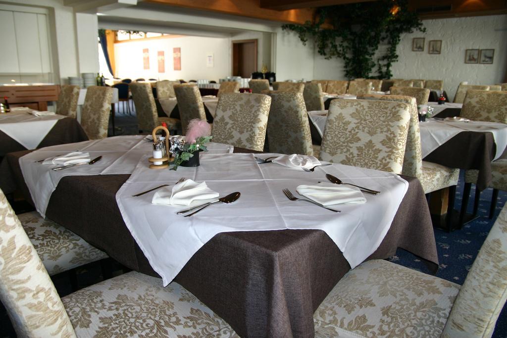 Hotel Edelweiss 18/22