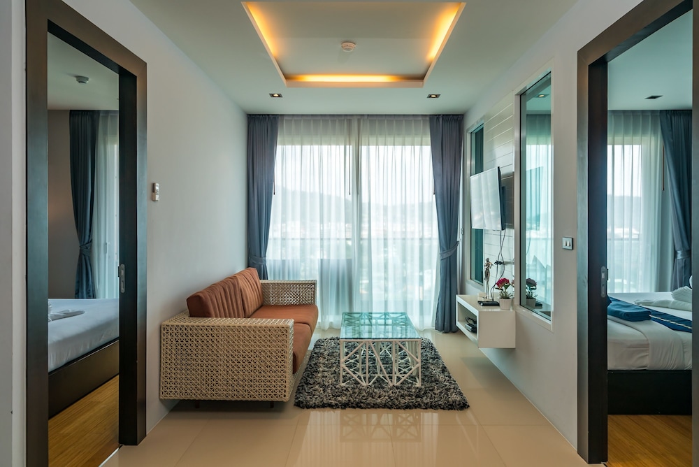 Emerald Terrace Condominium Resort 53/71