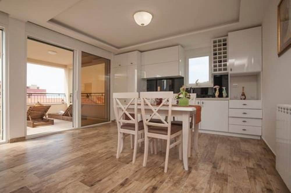 Guest House Medin 33/50