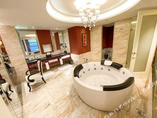 Sichuan Juyang International Hotel 10/18