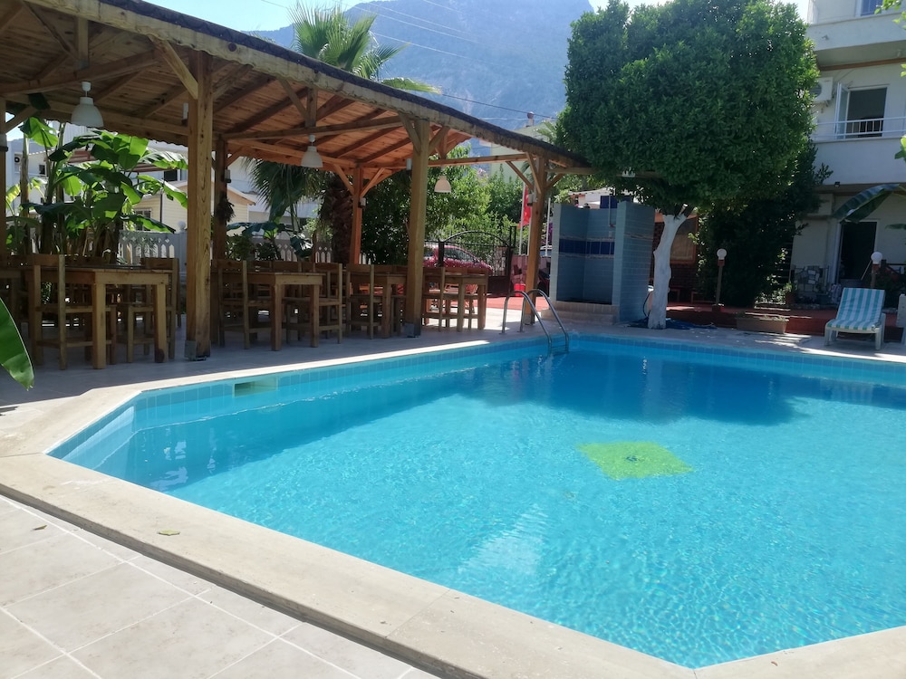 Unal Boutique Hotel 25/40