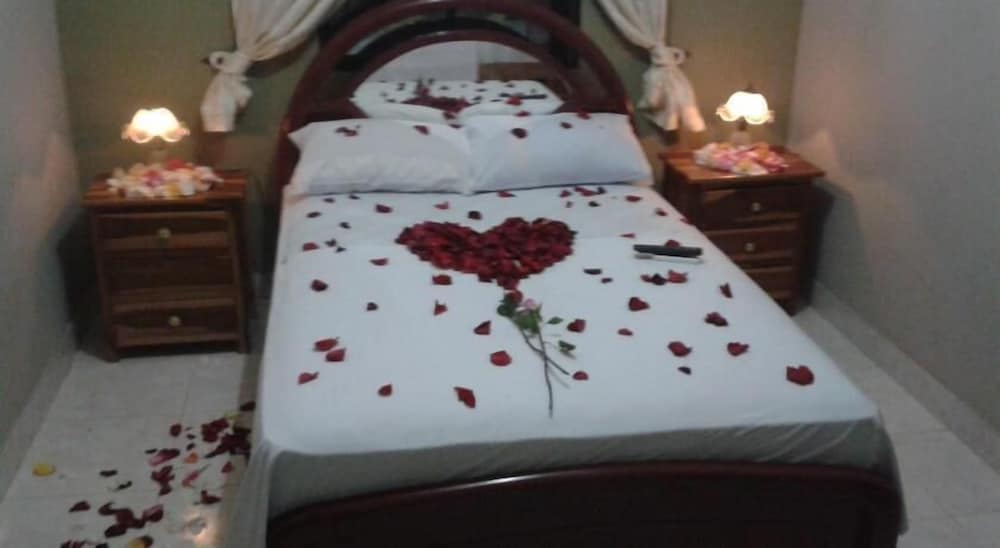 RIO GUAYAS HOTEL 21/30