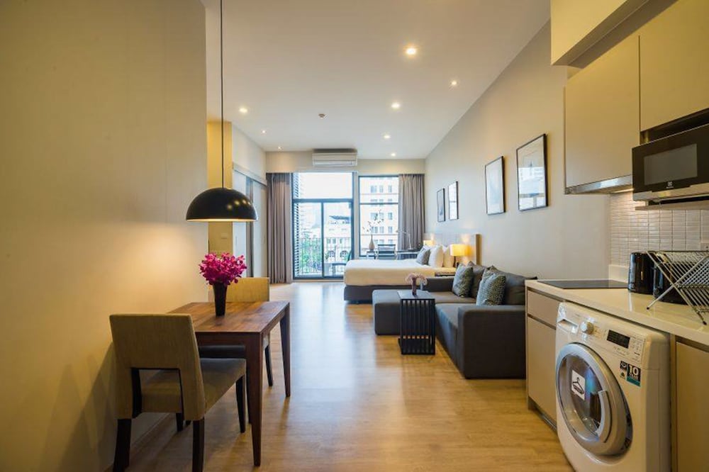 The Residence On Thonglor 37/61