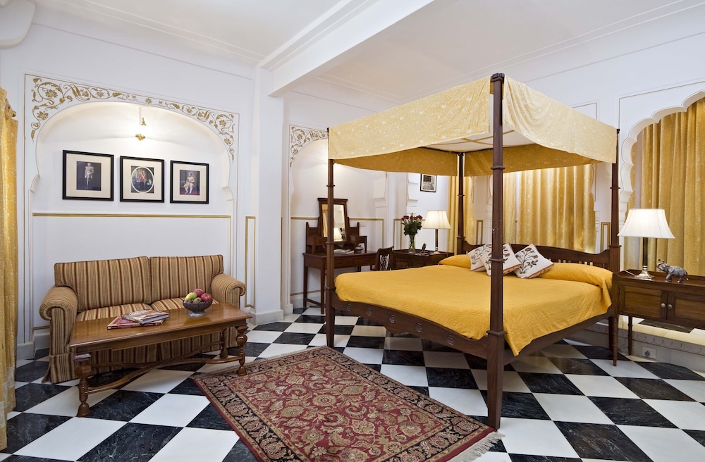 SAMODE HAVELI 12/55