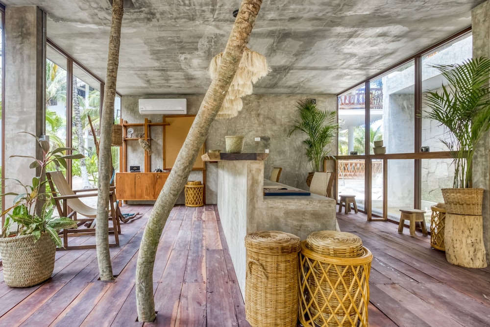 Selina Tulum 68/83