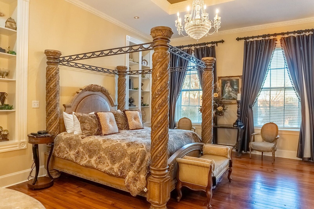 Honeymoon, Mansion, King Bed