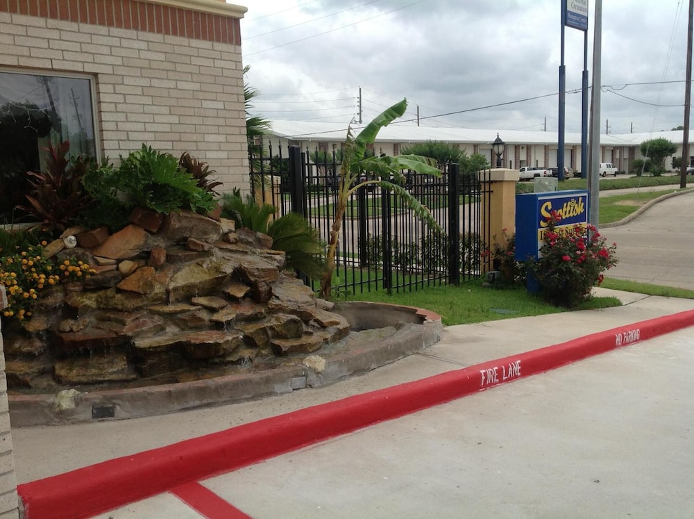 Scottish Inns Suites Timber Creek Houston 36/41