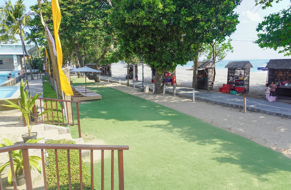 Truntum Kuta (Formerly Grand Inna Kuta) 36/50