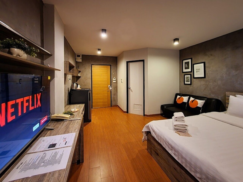 MY LOFT Hotel (ex MY LOFT 2 Ratchadapisek 36) 23/72