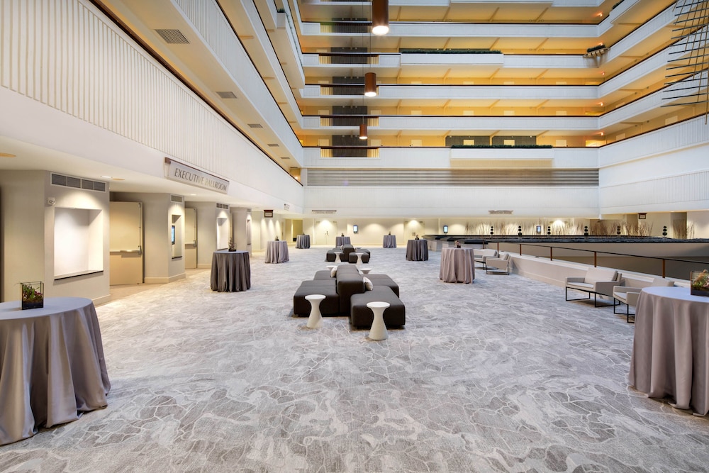 Hyatt Regency Milwaukee 28/73