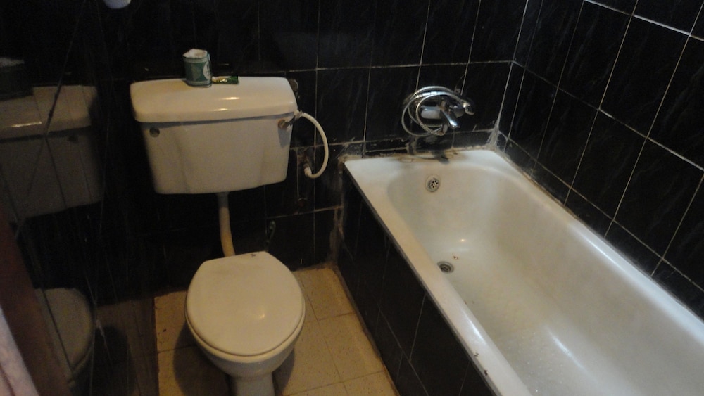 Labod Hotel 20/20