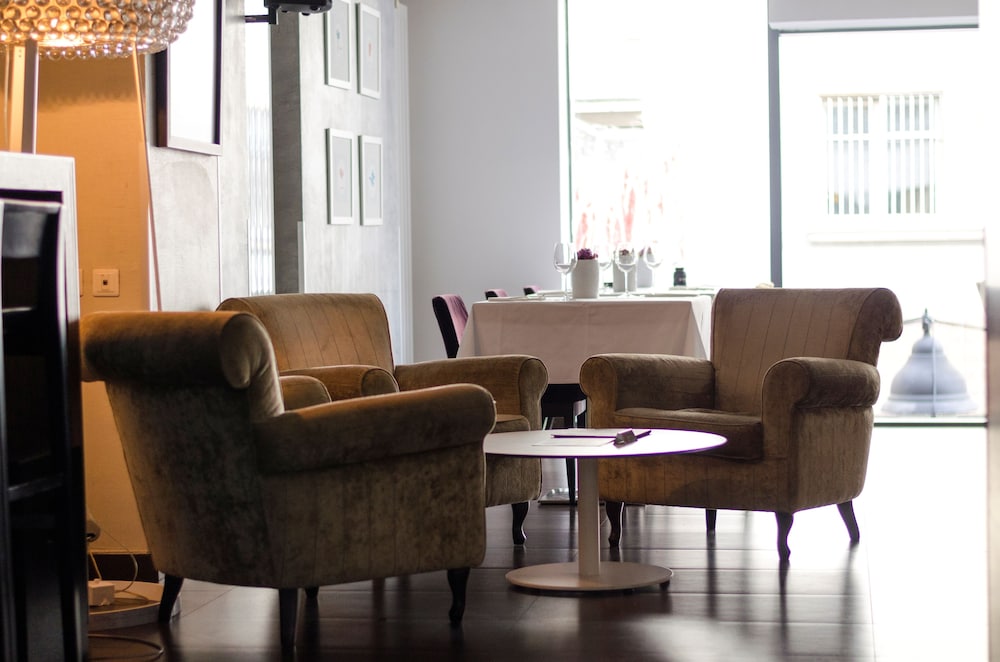 Belgrade Art Hotel 38/59