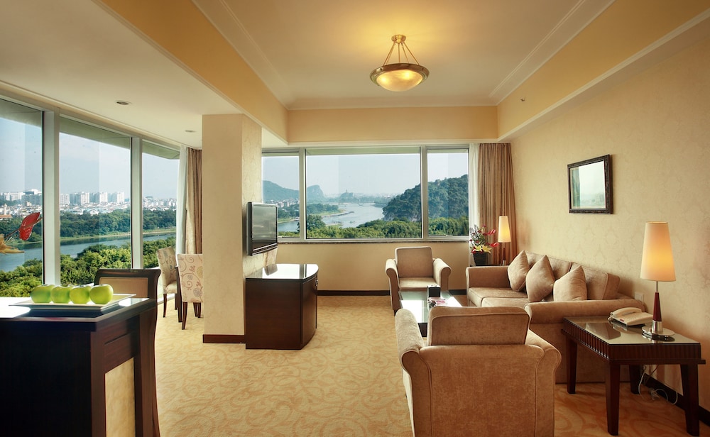 Lijiang Waterfall Hotel 52/71
