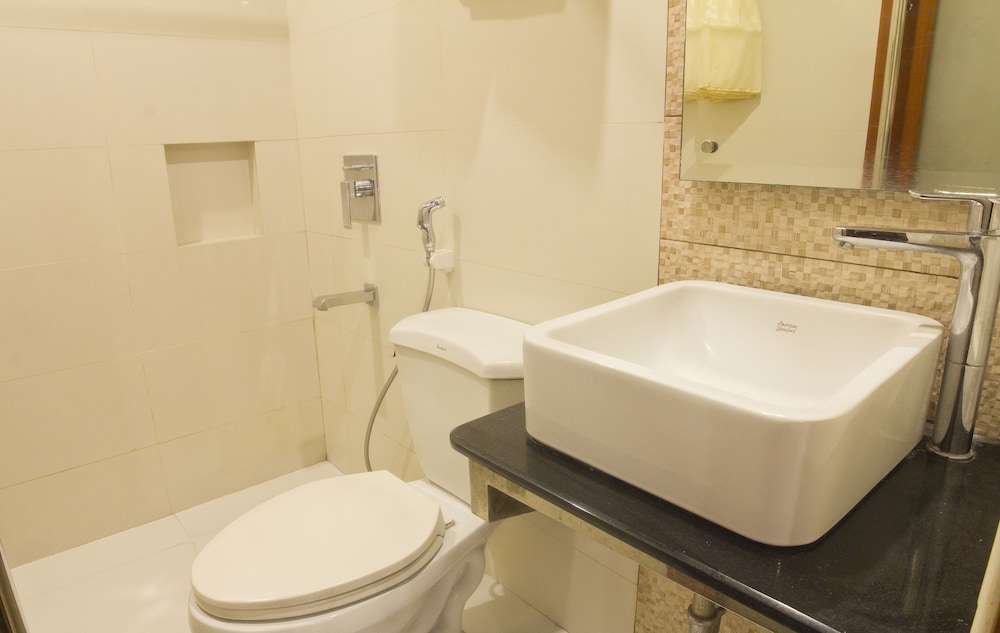 Eurotel Makati 29/31