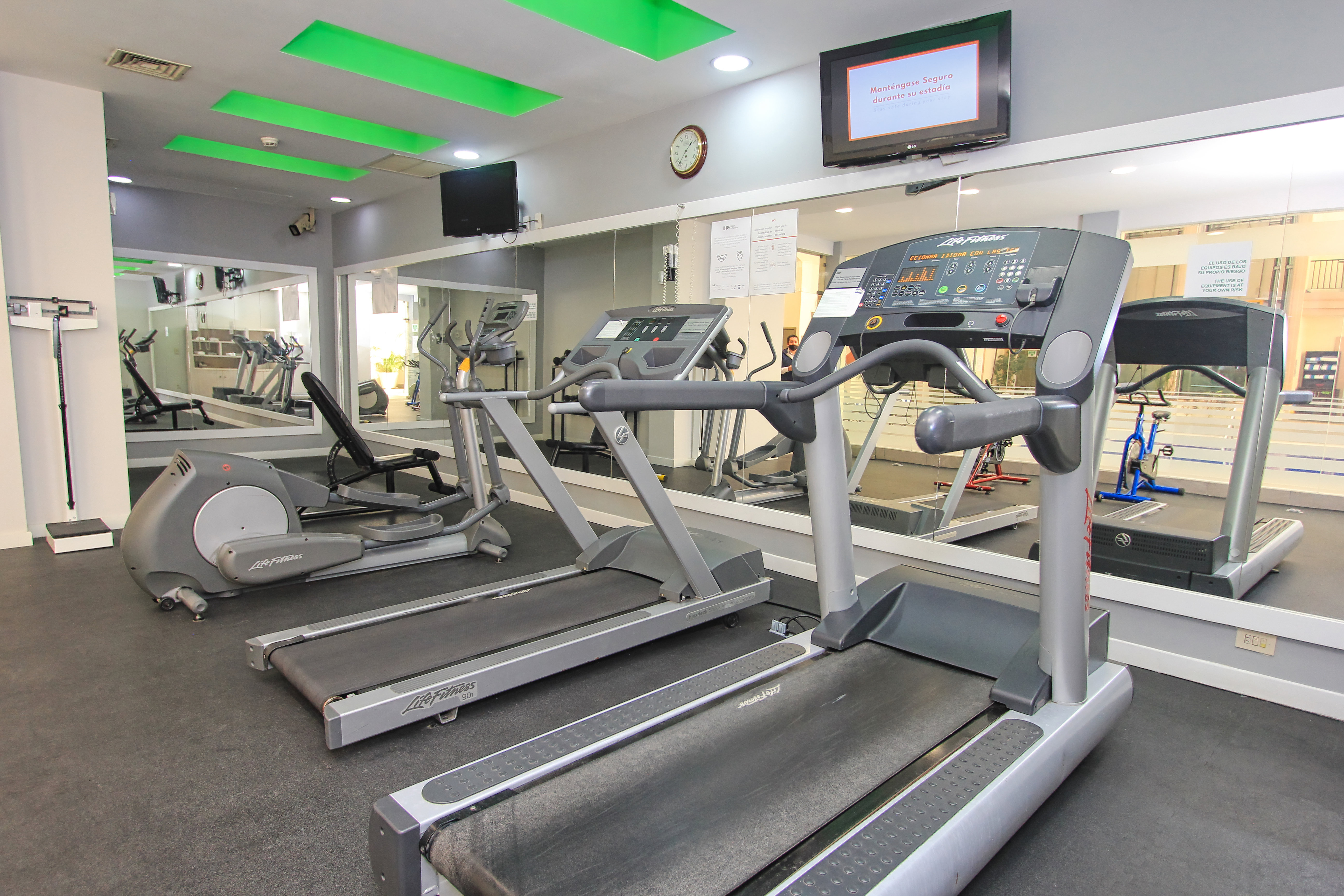 Holiday Inn Leon 23/50