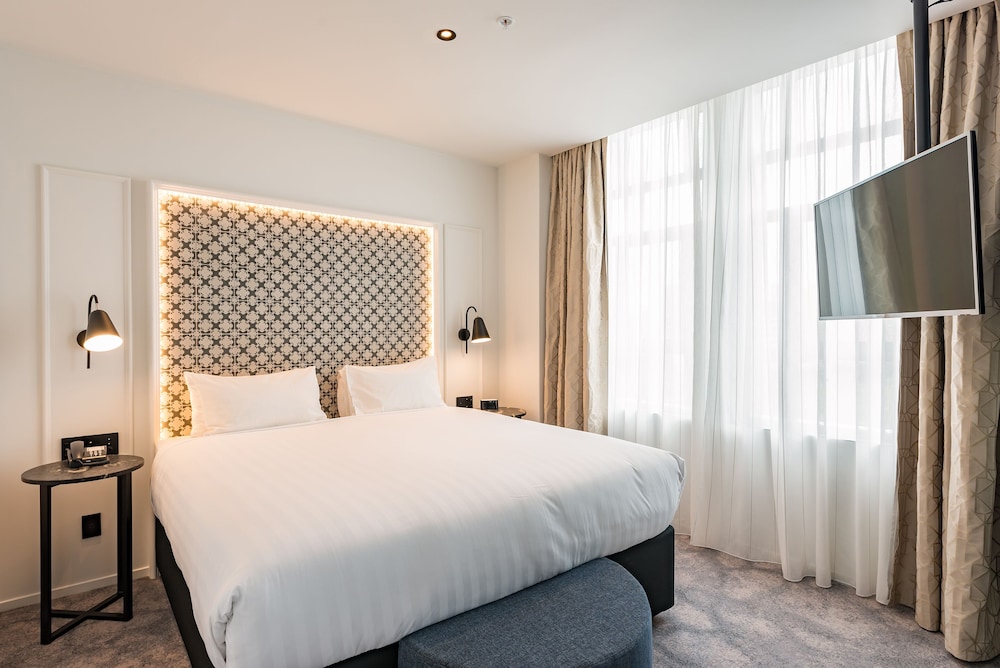 Legacy Airedale Hotel Auckland 18/67