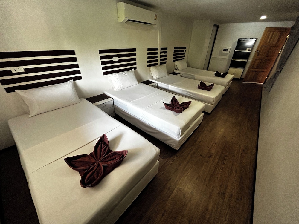 Coco's Guesthouse 26/66