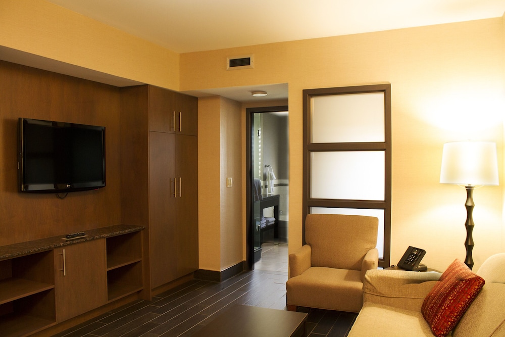 Holiday Inn Hotel Suites St Catharines Conference Ctr 51/81
