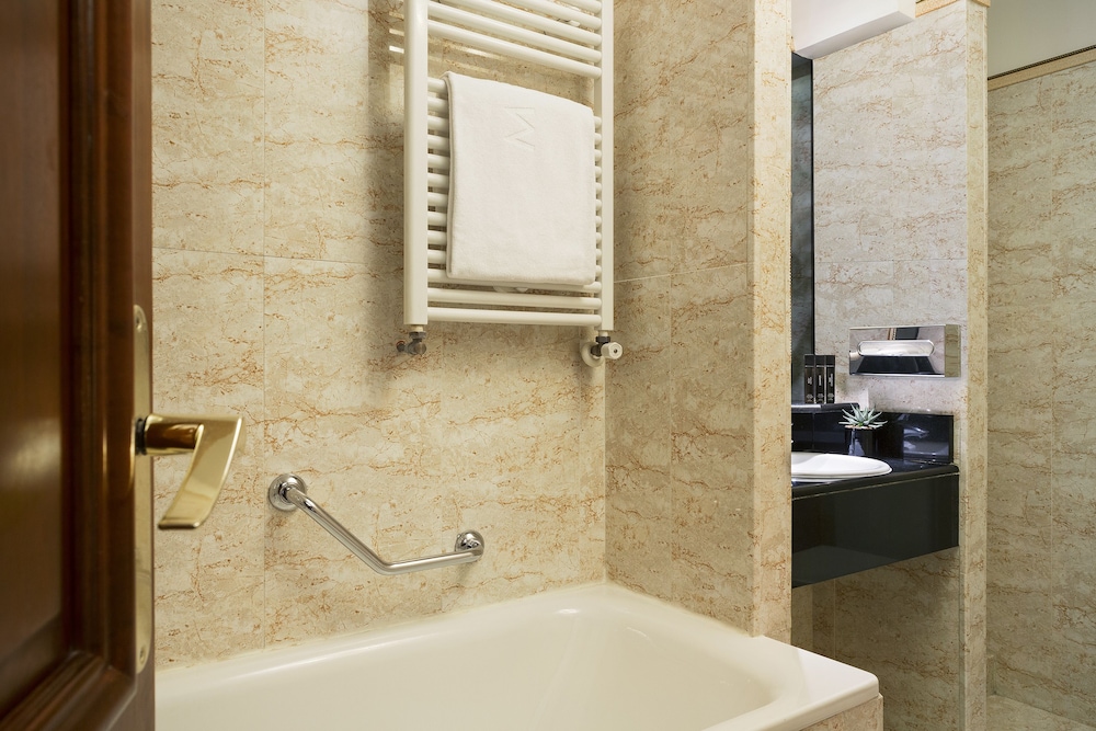 Melia Paris Champs Elysees 54/61