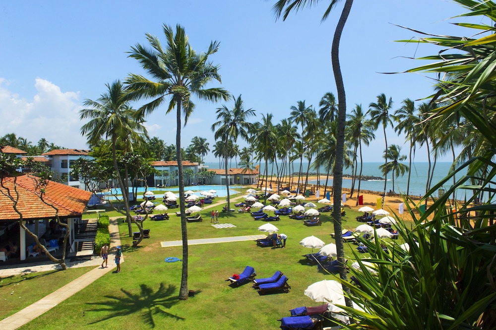 Club Hotel Dolphin 44/50