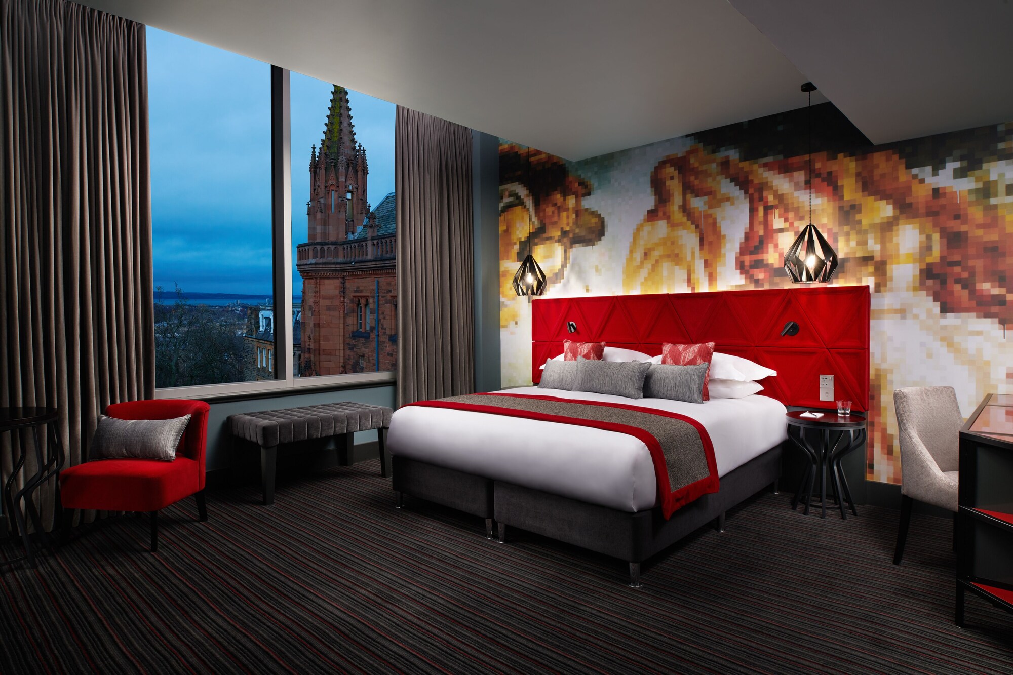 CLUB, DOUBLE BED