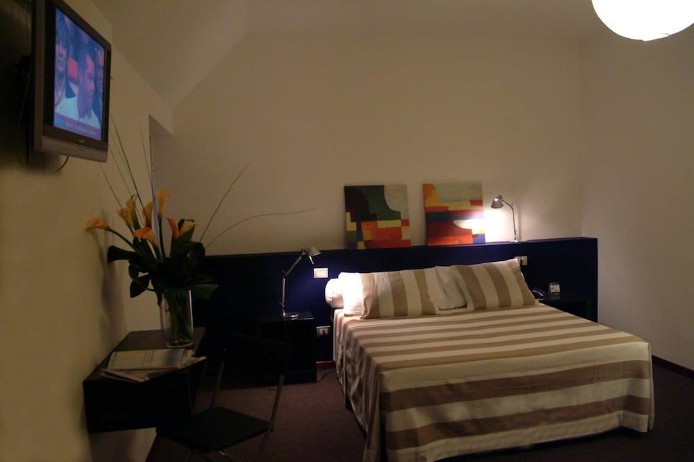 Hotel Orvieto 12/32