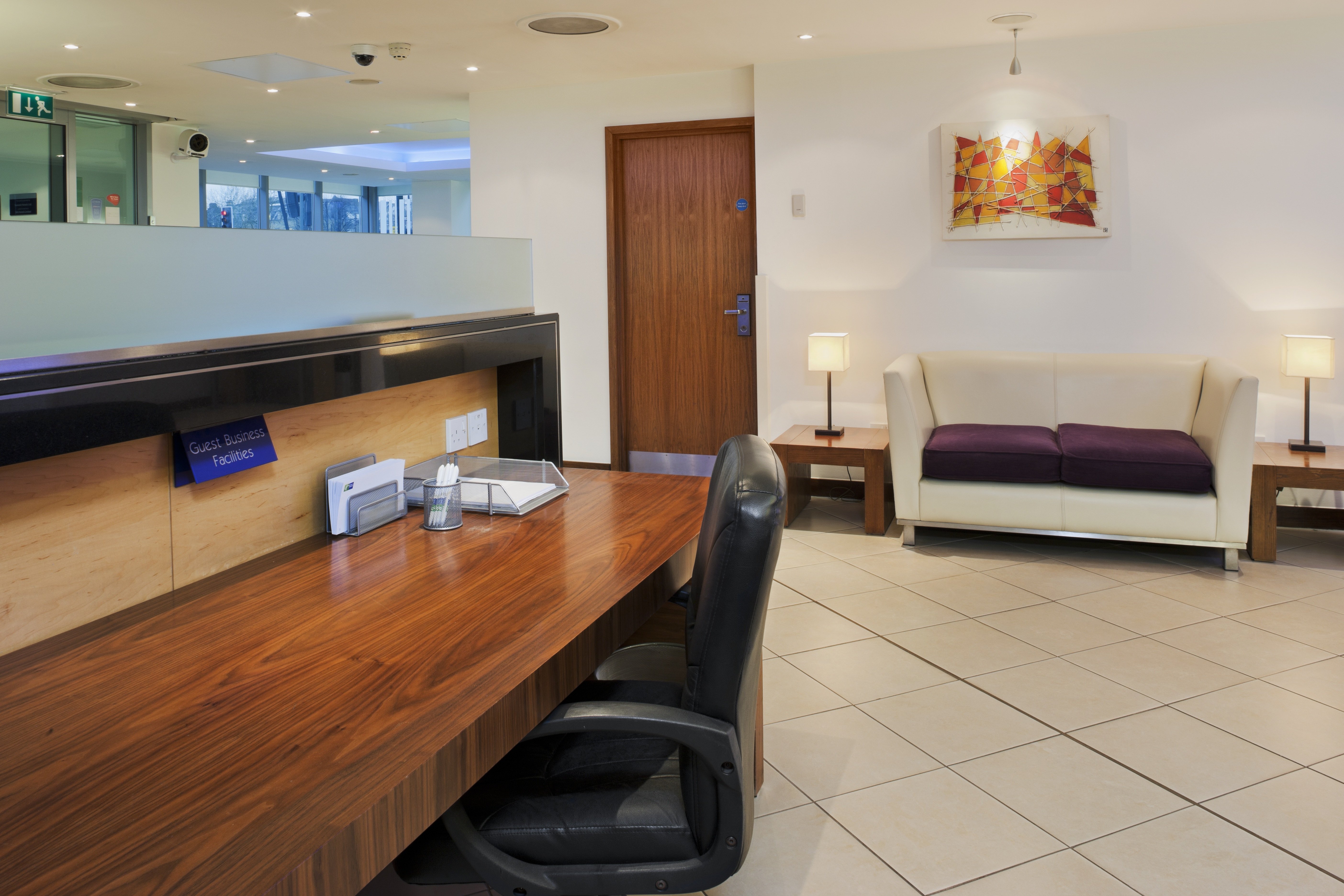 Holiday Inn Express London - Swiss Cottage 20/28