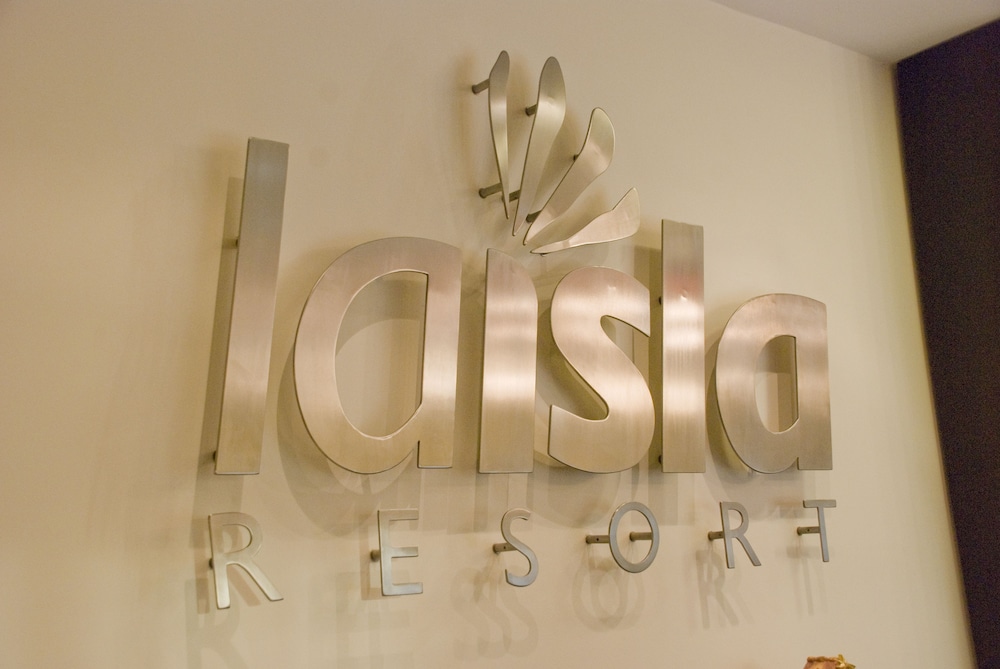La Isla Resort photo3
