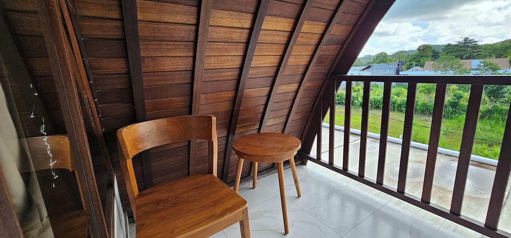 Naturela Uluwatu 53/67