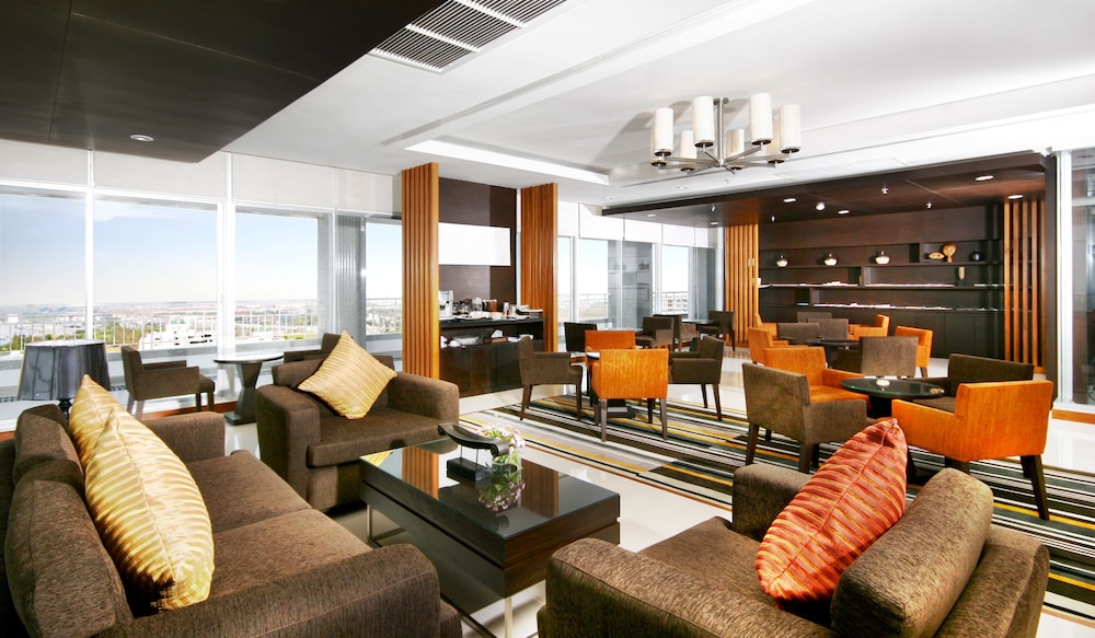 Kantary Hotel 40/76