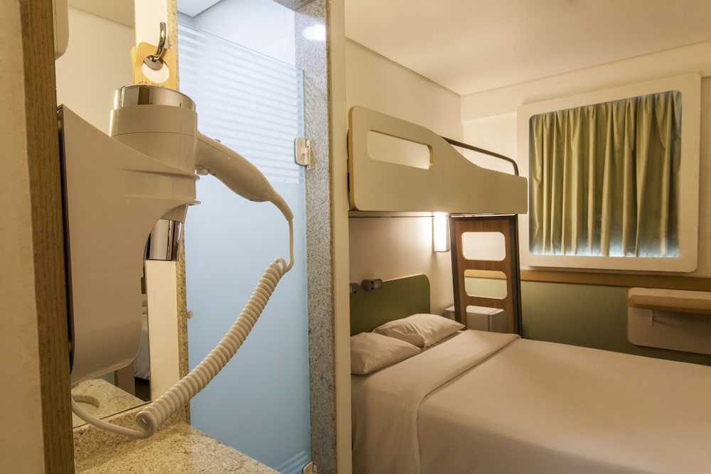Ibis Budget Manaus 14/61