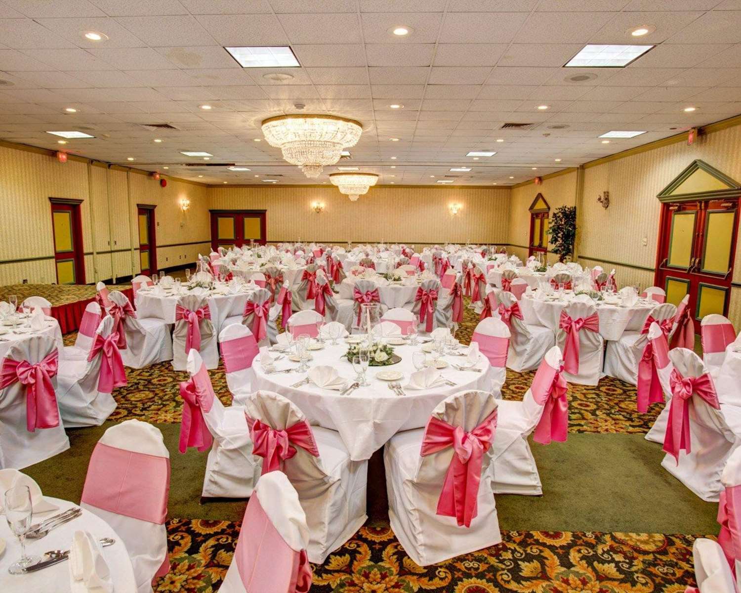 Comfort Inn Conference Center Pittsburgh Penn Hills 26/29