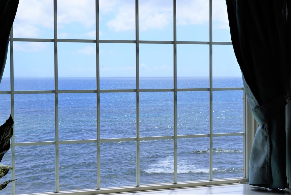 Okinawa Ocean Front 4/50
