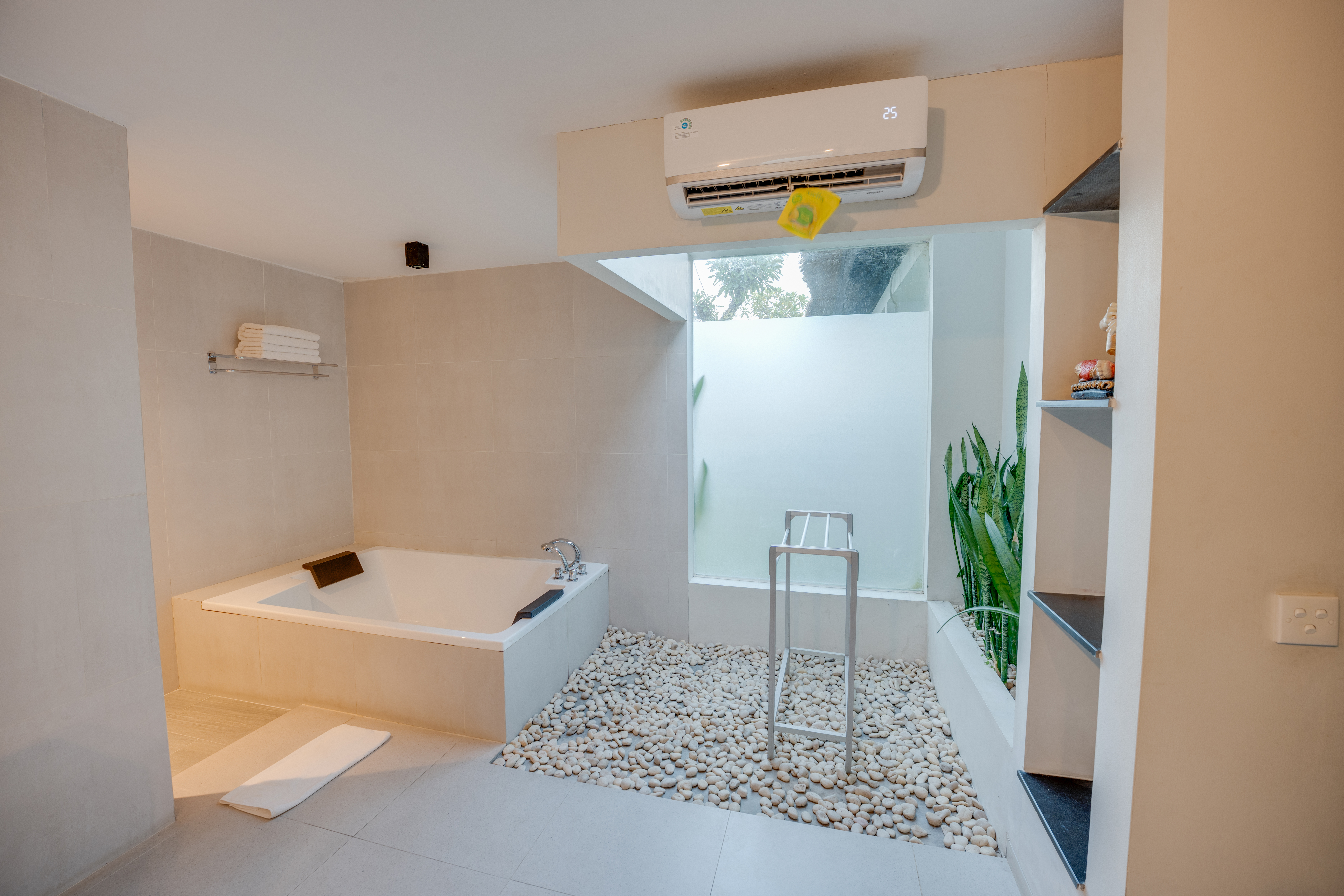 فيلا بإطلالة على المسبح، Villa Jerami And Spa 7/7