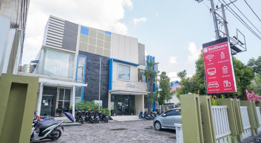 RedDoorz Plus near UIN Banjarmasin 49/52