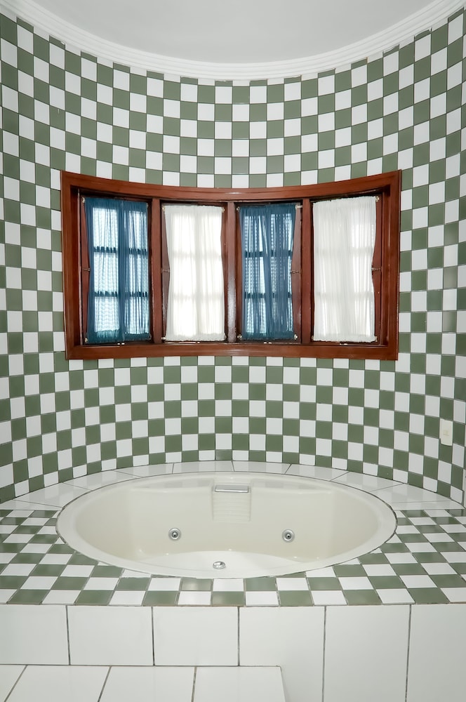Hotel Nova Odessa 33/34