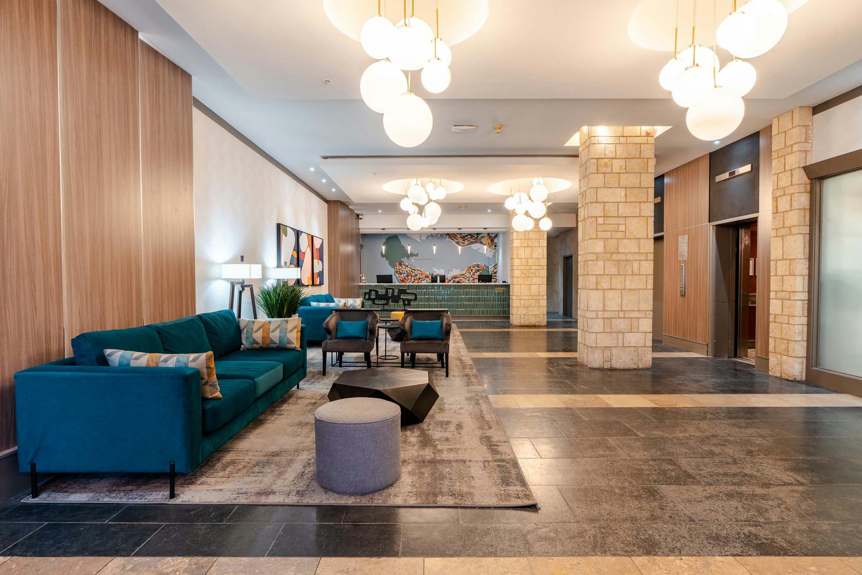 Sandman Suites Vancouver Davie Street 27/43