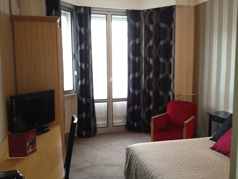 Le Grand Hotel de L Esperance 14/52
