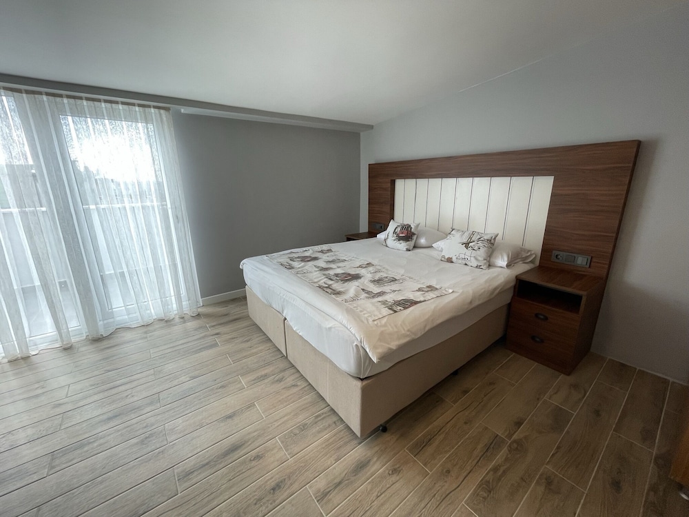 Pera Sultan Suite 14/50
