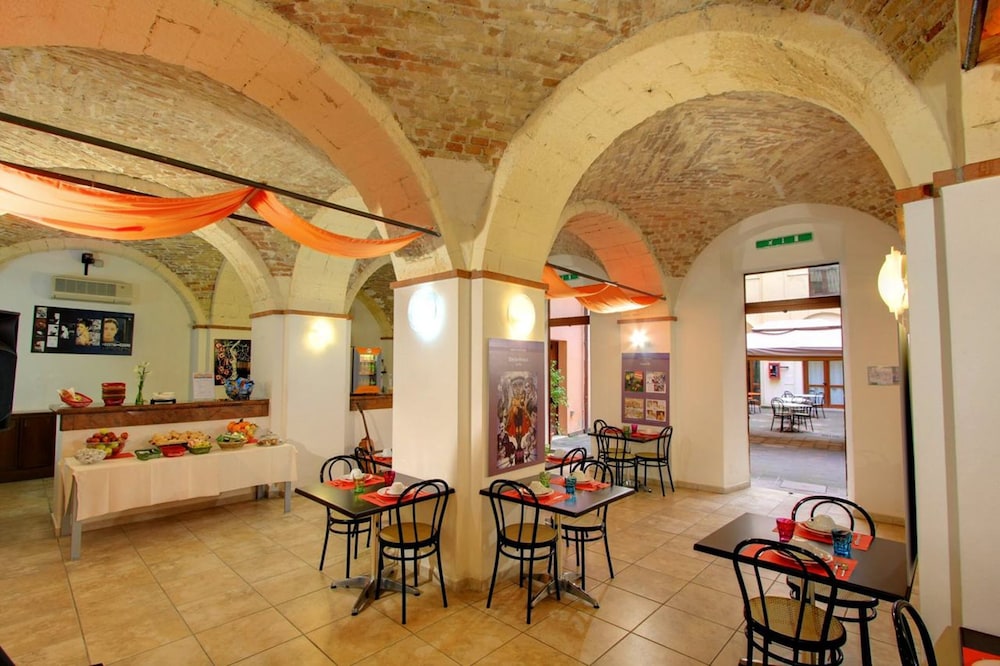 Hostel Marina 28/34