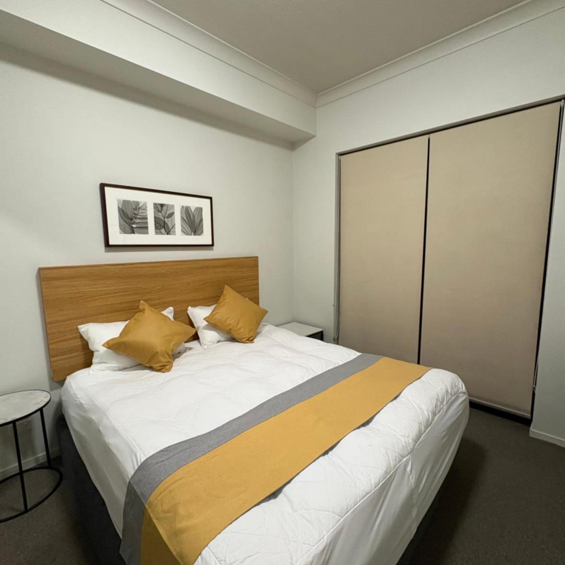2 Bedrooms, Apartment