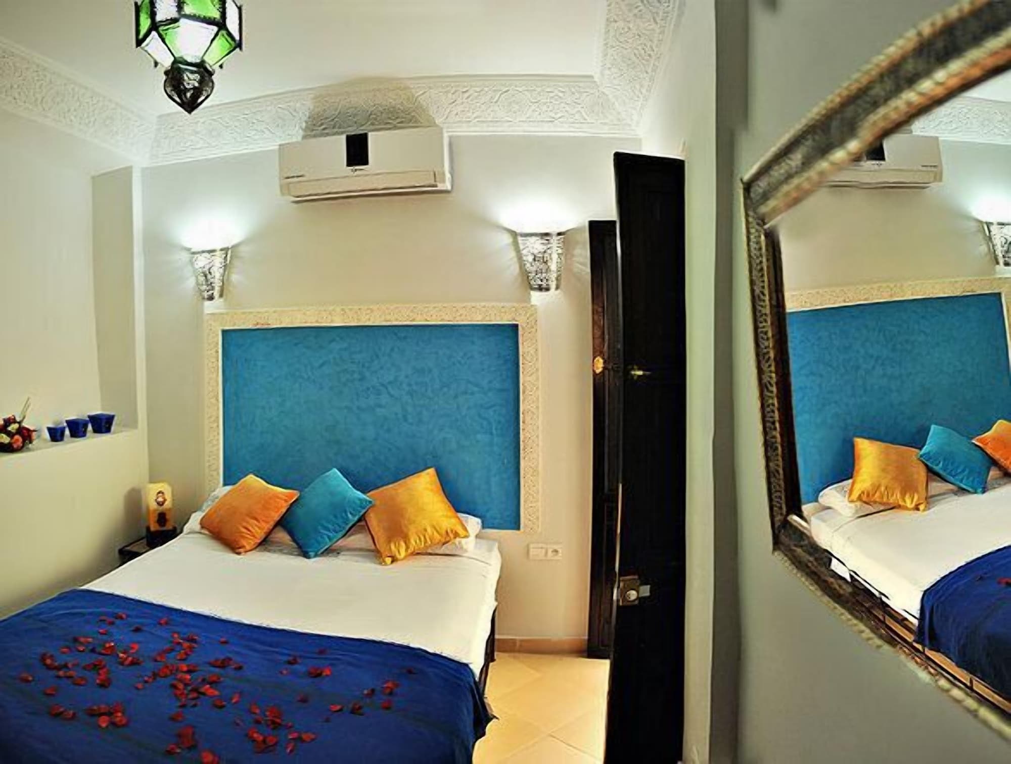 DOUBLE BED