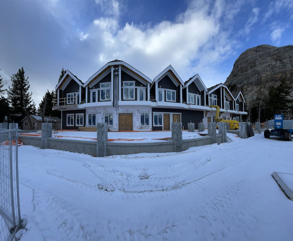 Kilmorey Lodge 3/50