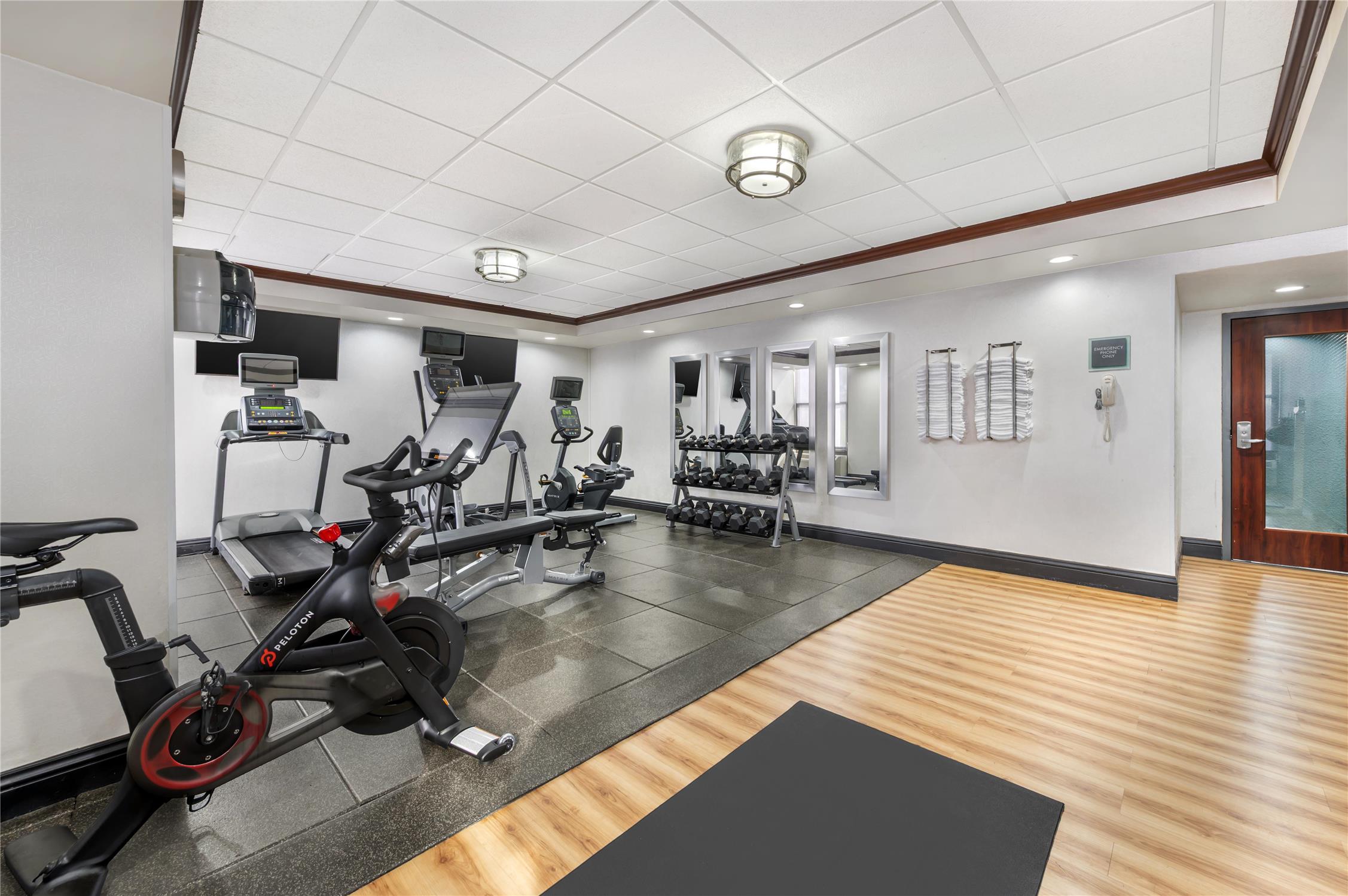 Best Western Plus Indianapolis NW Hotel 45/69