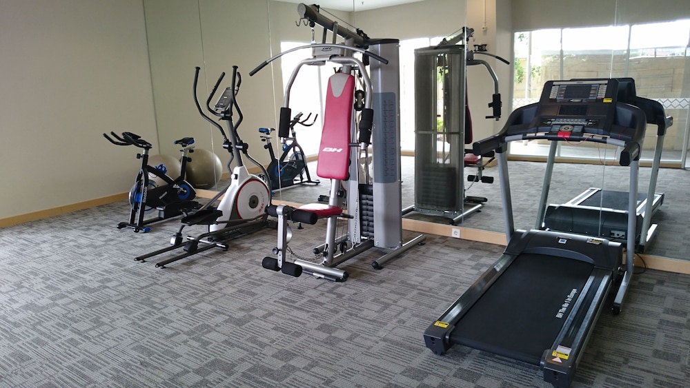 AYAKA SUITES 52/70