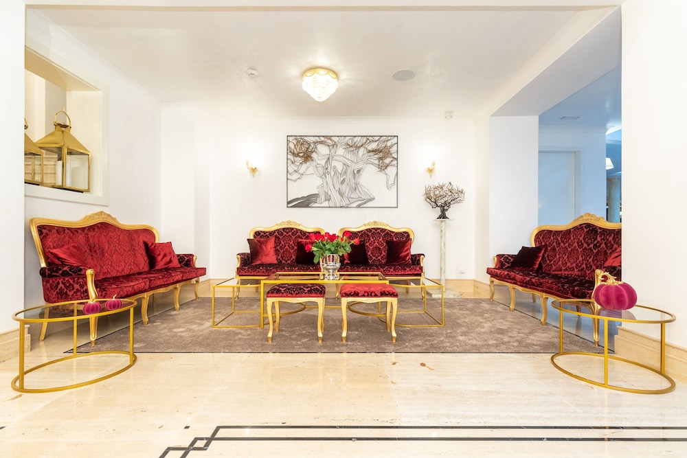 Le Premier Boutique Hotel 47/66