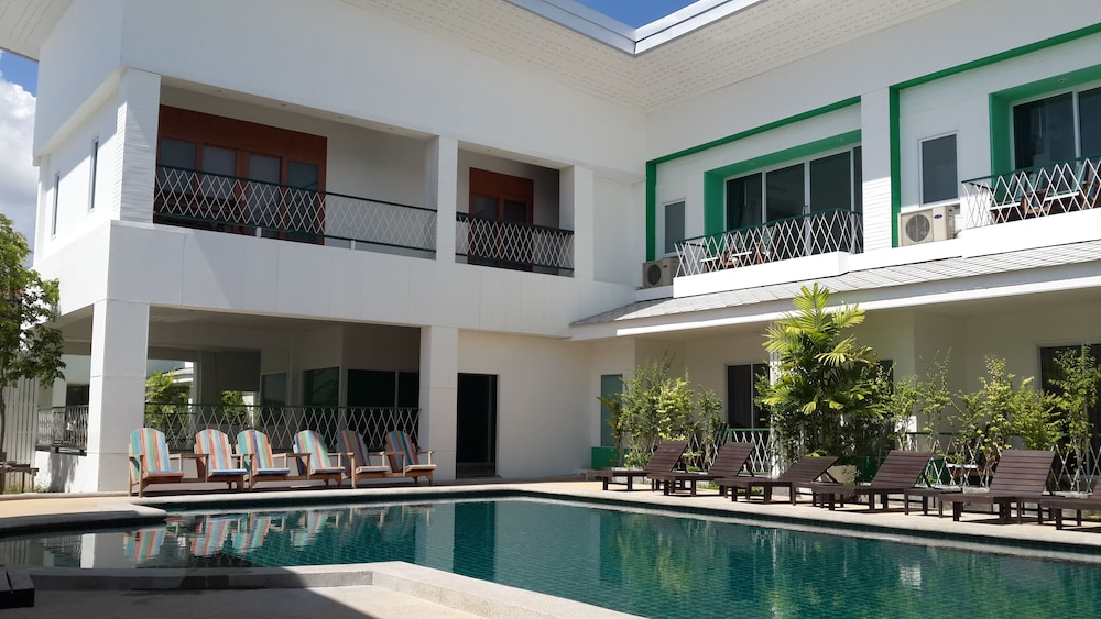 Khun Chaweng Resort 12/66