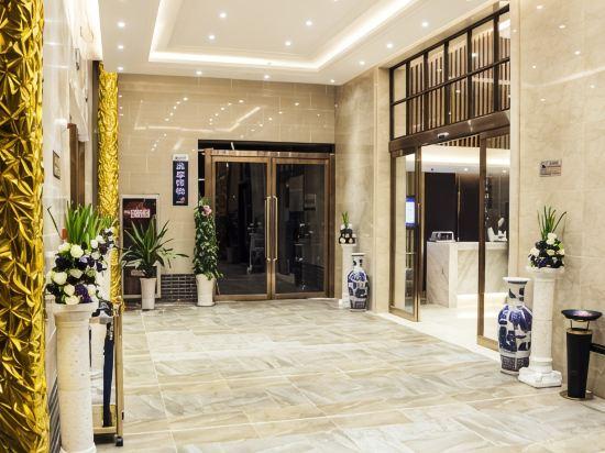 Aisi Hotel (Hanzhong Tea City) 7/16