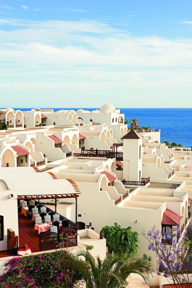 Movenpick Resort Sharm El Sheik Naama Bay 8/82